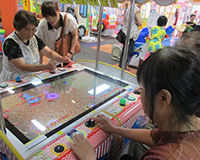 ショッピングモールへ